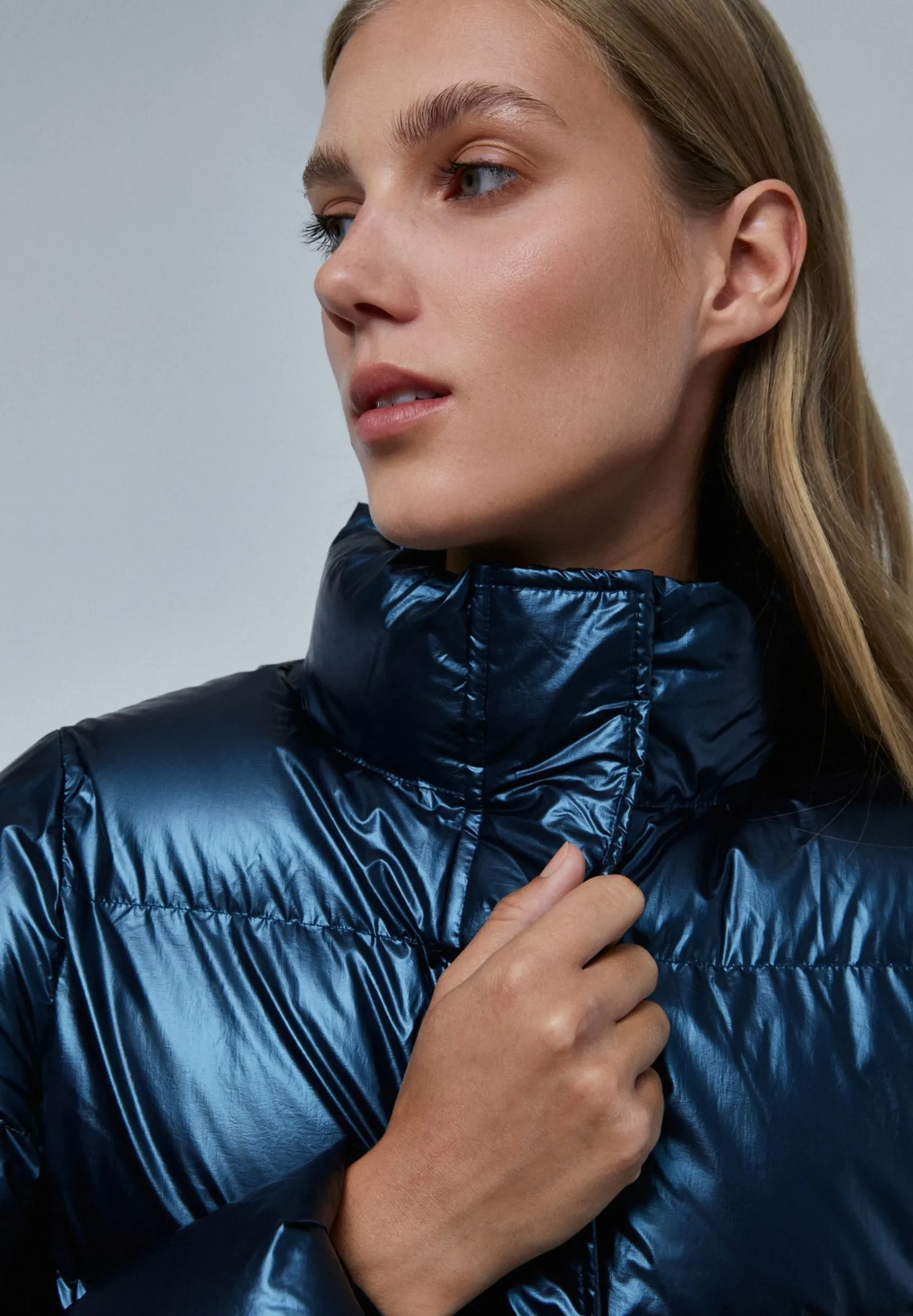 abrigo_acolchado_bufanda__4.webp scalperscompany Abrigo Acolchado Bufanda Desmontable-Mujer Abrigos Y Chaquetas