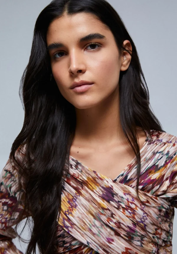 scalperscompany Blusa Plisada Aberturas-Mujer La Gran Fiesta