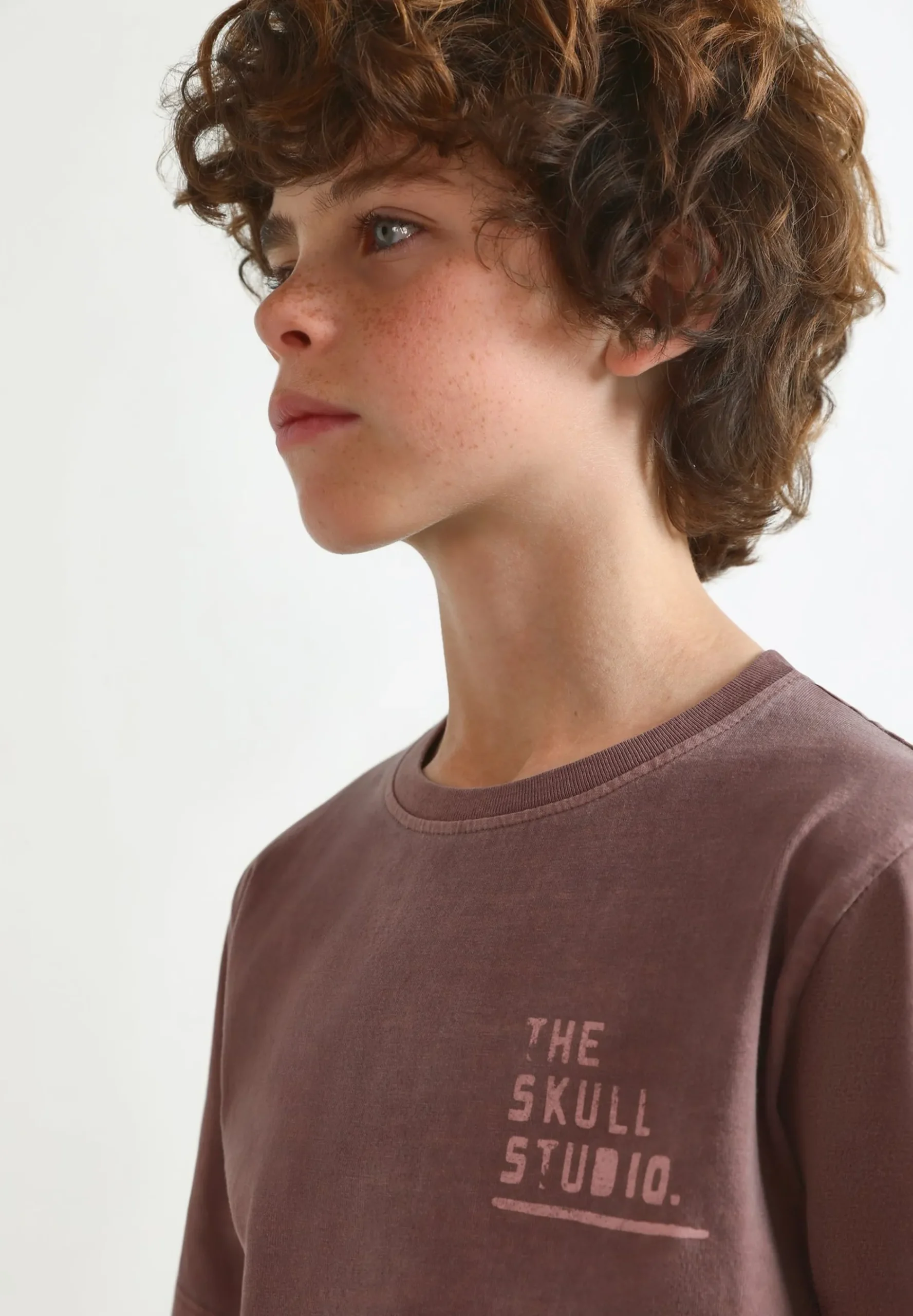 camiseta_lavada_print_tra_2-4.webp scalperscompany Camiseta Lavada Print Trasero-Niños Camisetas