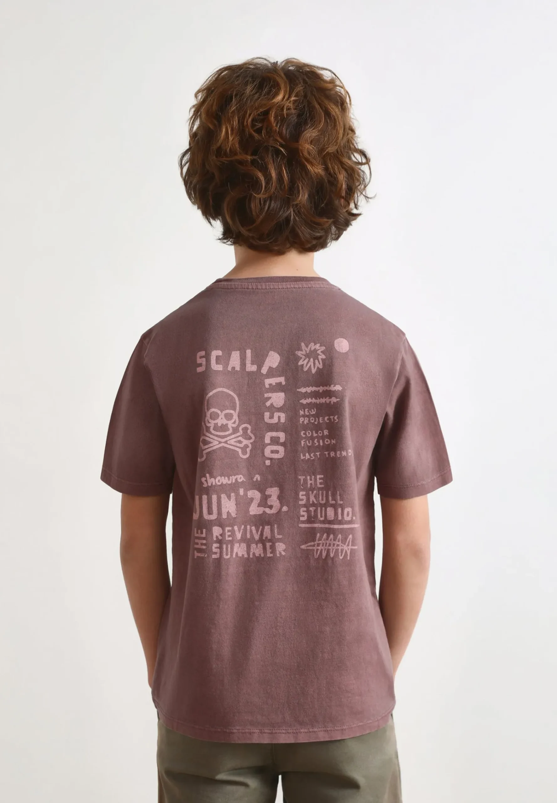 camiseta_lavada_print_tra_3-4.webp scalperscompany Camiseta Lavada Print Trasero-Niños Camisetas