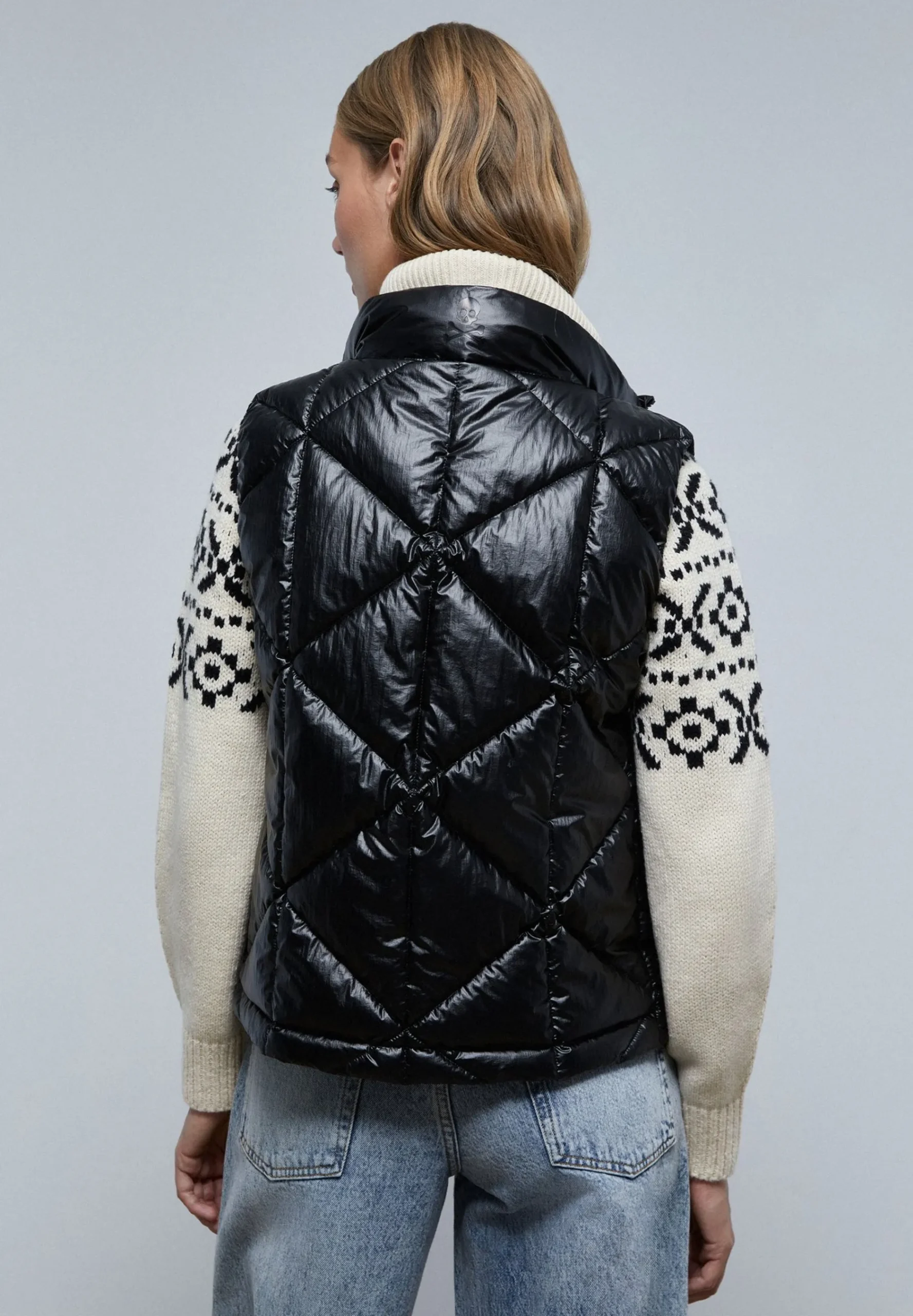 chaleco_acolchado_cuello__2-1.webp scalperscompany Chaleco Acolchado Cuello Subido-Mujer Abrigos Y Chaquetas