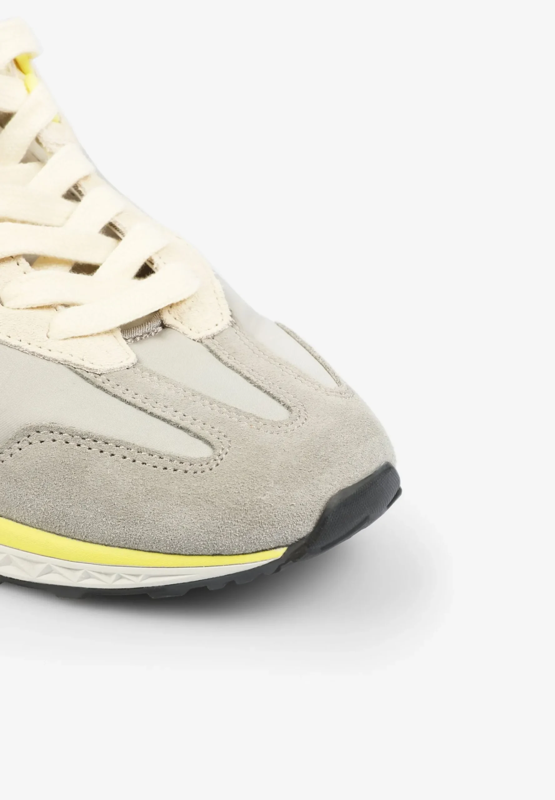 sneakers_detalles_ante_fr_4.webp scalperscompany Sneakers Detalles Ante Frontal-Hombre Sneakers