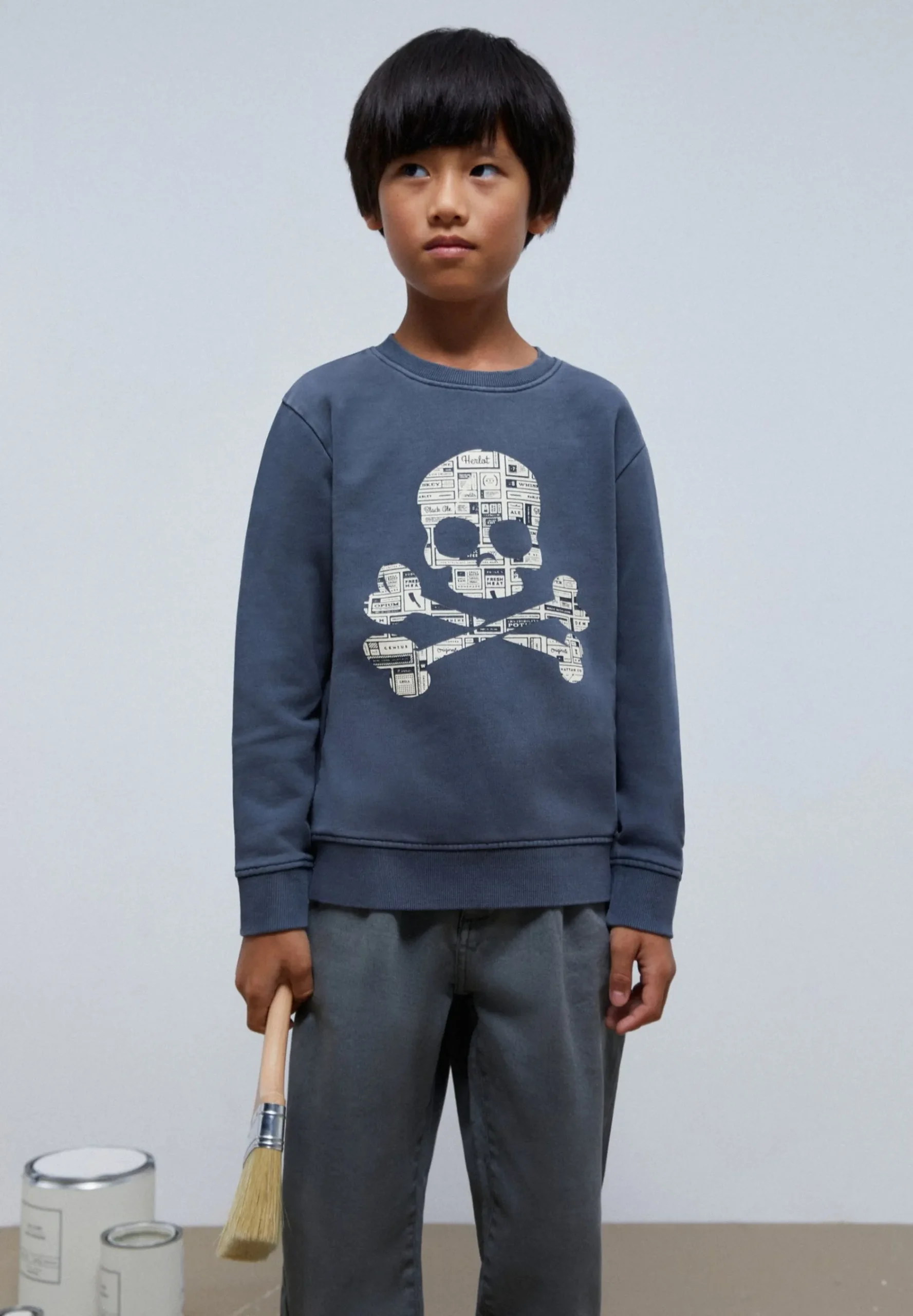 sudadera_calavera_texto_p_2-2.webp scalperscompany Sudadera Calavera Texto Periodico-Niños Sudaderas