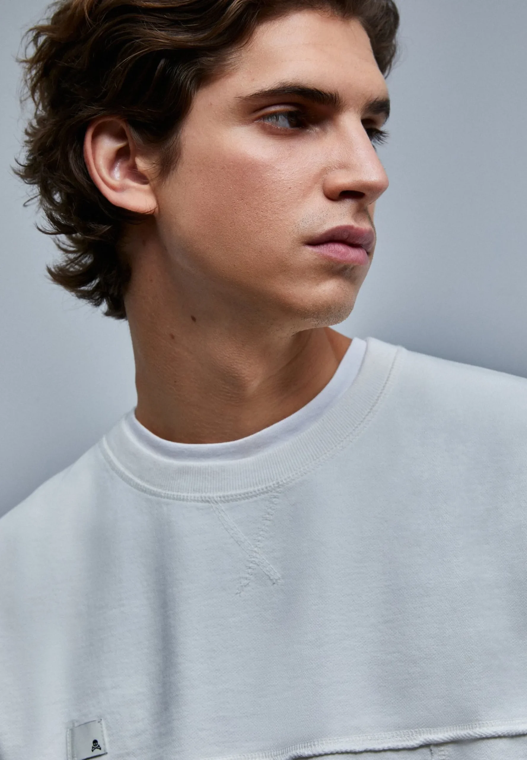 sudadera_cortes_etiqueta_2-1.webp scalperscompany Sudadera Cortes Etiqueta-Hombre Sudaderas