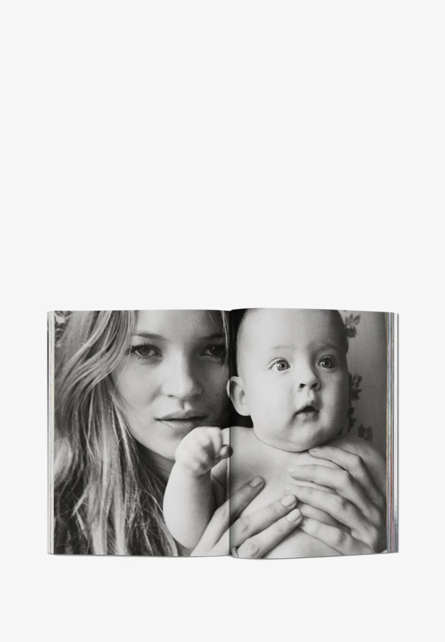 taschen__libro_kate_moss__2.webp TASCHEN | Libro Kate Moss By Mario Testino-Hombre Mas Accesorios